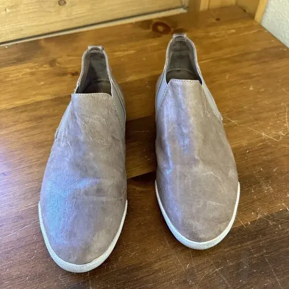 Frye Melanie Slip On Flats 8 M Bootie Shoe Leather Comfort Minimalist Neutral - Picture 2 of 10